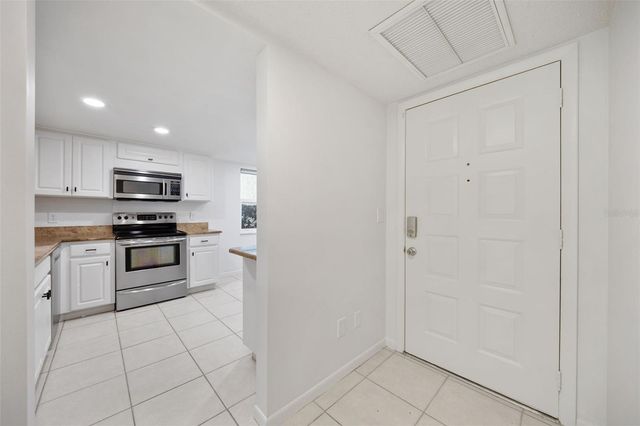 700 STARKEY ROAD 312, Largo, FL 33771