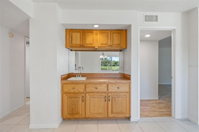 700 STARKEY ROAD 312, Largo, FL 33771