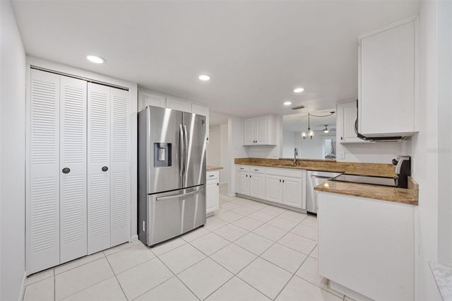 700 STARKEY ROAD 312, Largo, FL 33771