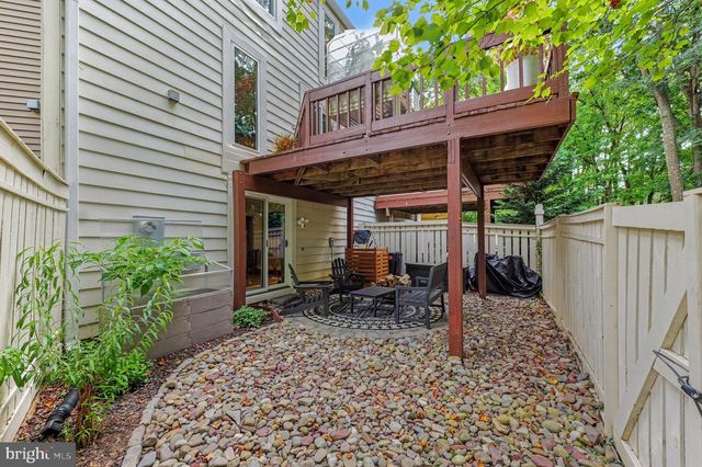 1731 QUIETREE DR, Reston, VA 20194