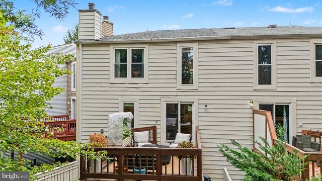 1731 QUIETREE DR, Reston, VA 20194