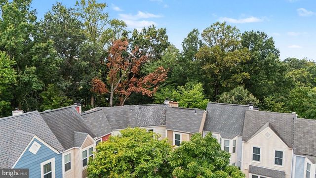 1731 QUIETREE DR, Reston, VA 20194