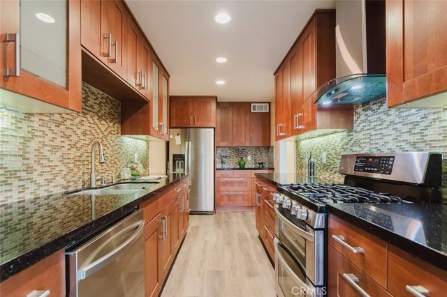 444 Piedmont Avenue 129, Glendale, CA 91206