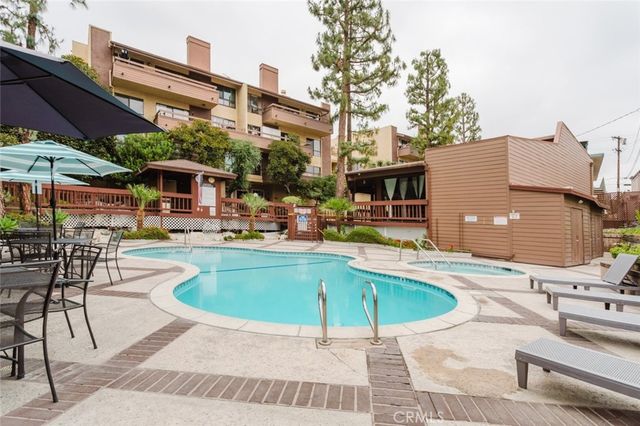444 Piedmont Avenue 129, Glendale, CA 91206