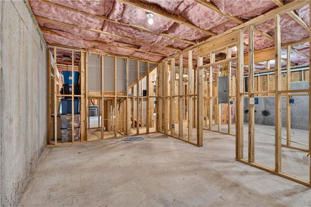 6852 Louis Drive, Locust Grove, GA 30248