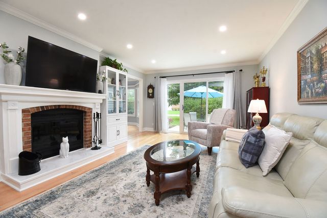 636 Stirling Lane K, Prospect Heights, IL 60070