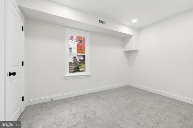 5507 WAYNE AVE, Pennsauken, NJ 08110