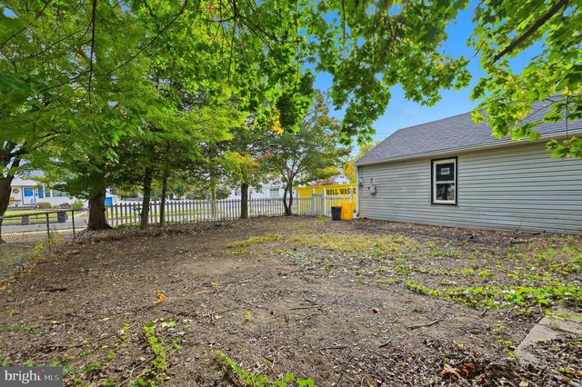5507 WAYNE AVE, Pennsauken, NJ 08110