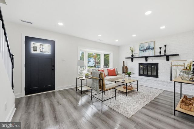 5507 WAYNE AVE, Pennsauken, NJ 08110