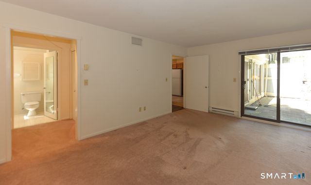 955 Heritage Village B, Southbury, CT 06488