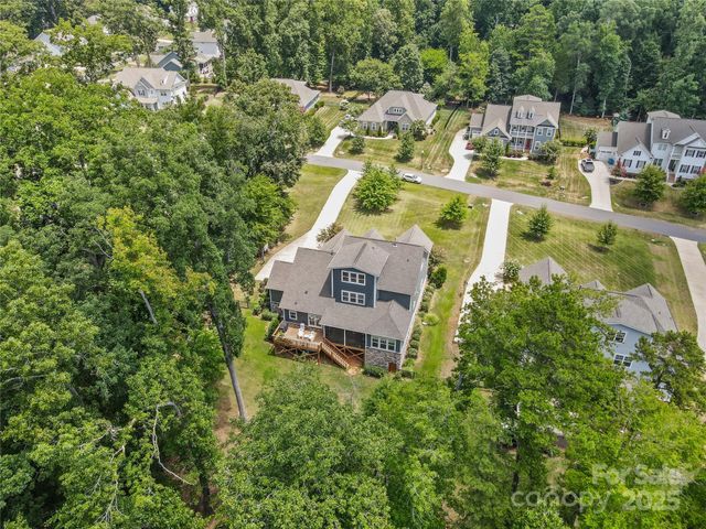 173 South Shore Drive, Belmont, NC 28012