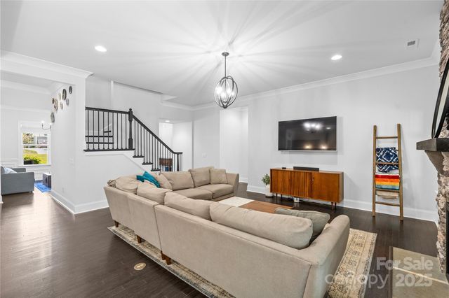 173 South Shore Drive, Belmont, NC 28012