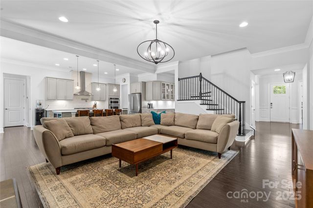 173 South Shore Drive, Belmont, NC 28012