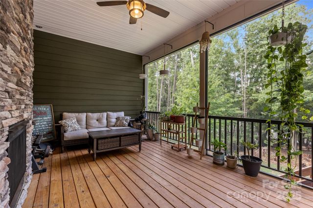 173 South Shore Drive, Belmont, NC 28012