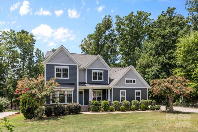 173 South Shore Drive, Belmont, NC 28012