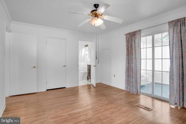 13 ROCKAWAY DR, Camp Hill, PA 17011