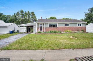 13 ROCKAWAY DR, Camp Hill, PA 17011