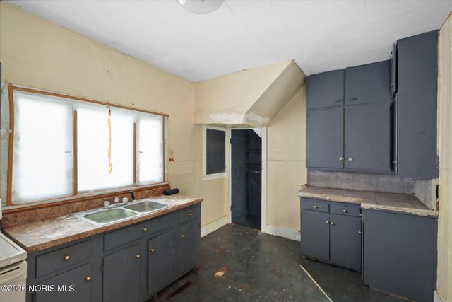 1049 King Street, Toledo, OH 43607