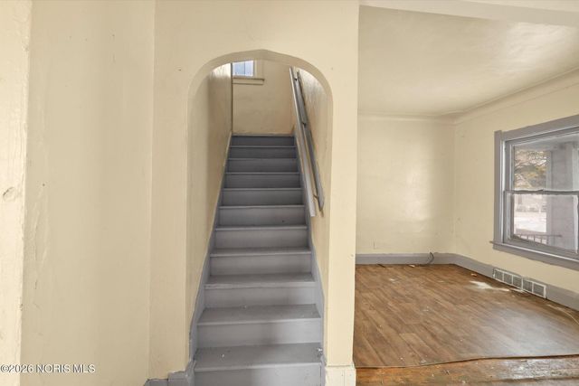 1049 King Street, Toledo, OH 43607