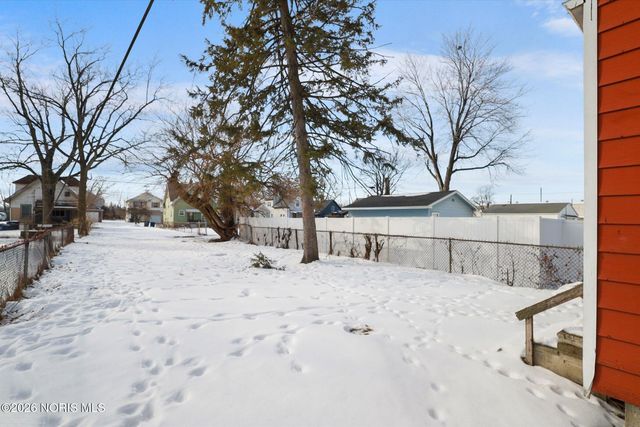 1049 King Street, Toledo, OH 43607