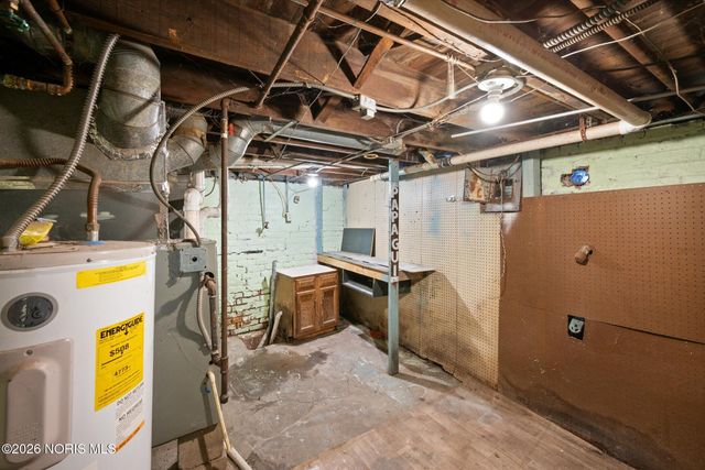 1049 King Street, Toledo, OH 43607