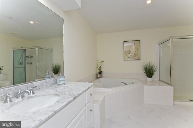 526 BRICKHOUSE RD, Princeton, NJ 08540