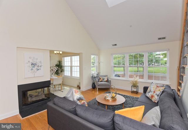 526 BRICKHOUSE RD, Princeton, NJ 08540