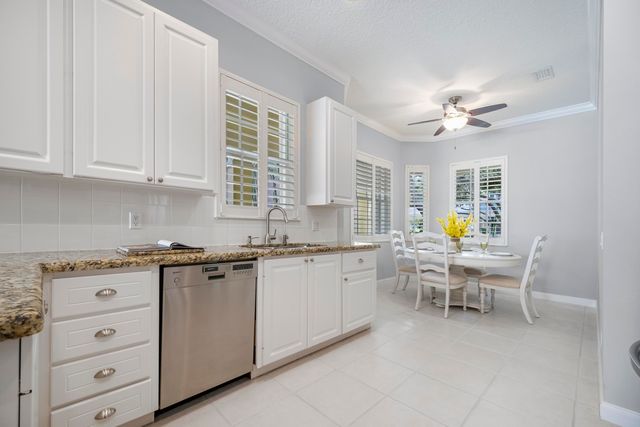 254 Marlberry Circle, Jupiter, FL 33458