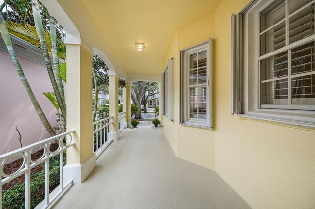 254 Marlberry Circle, Jupiter, FL 33458