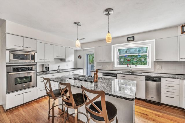 291 Windridge PKWY, Hardy, VA 24101