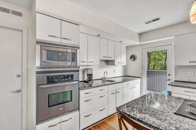 291 Windridge PKWY, Hardy, VA 24101