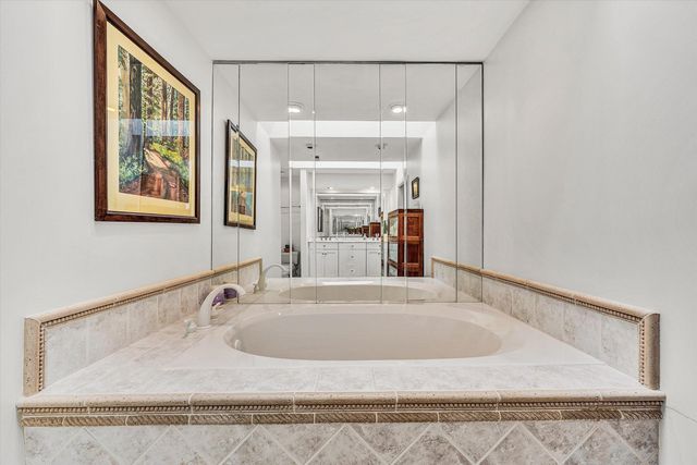 291 Windridge PKWY, Hardy, VA 24101