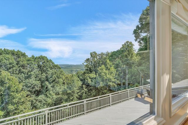 291 Windridge PKWY, Hardy, VA 24101