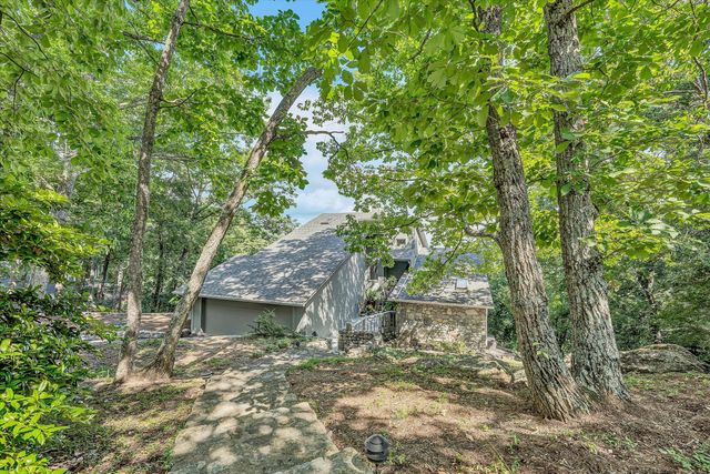 291 Windridge PKWY, Hardy, VA 24101