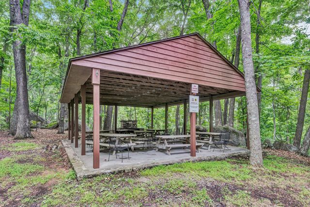 291 Windridge PKWY, Hardy, VA 24101