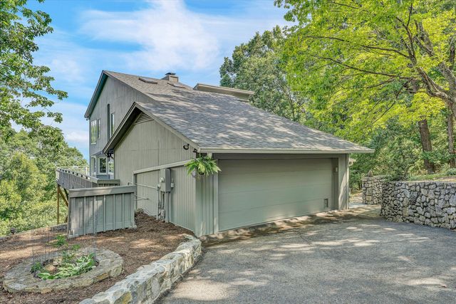 291 Windridge PKWY, Hardy, VA 24101