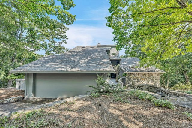 291 Windridge PKWY, Hardy, VA 24101