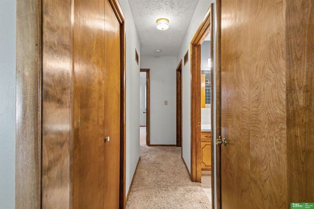 2132 E 10th Street, Fremont, NE 68025
