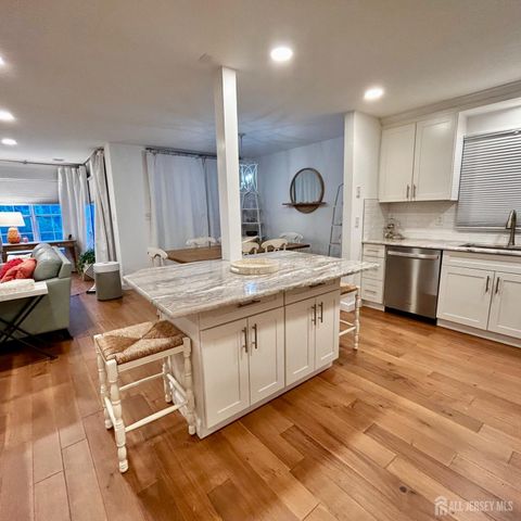 24 Edinburgh Drive A, Monroe, NJ 08831