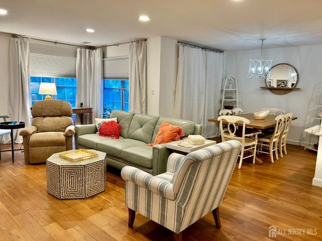 24 Edinburgh Drive A, Monroe, NJ 08831