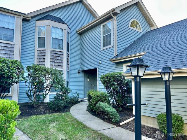 24 Edinburgh Drive A, Monroe, NJ 08831