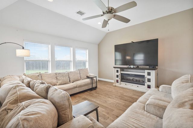 3016 Ridgemont Court, Weatherford, TX 76086
