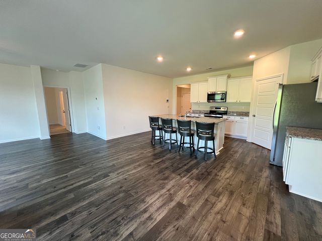 100 Alton Tucker Sr Boulevard, Bonaire, GA 31005