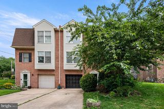 913 MCCABE AVE, Wilmington, DE 19802