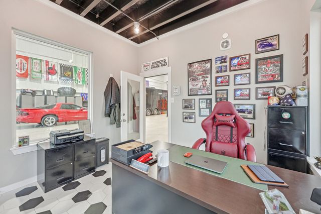 189 County Road 4767, Boyd, TX 76023