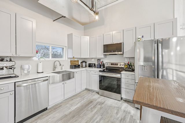 189 County Road 4767, Boyd, TX 76023