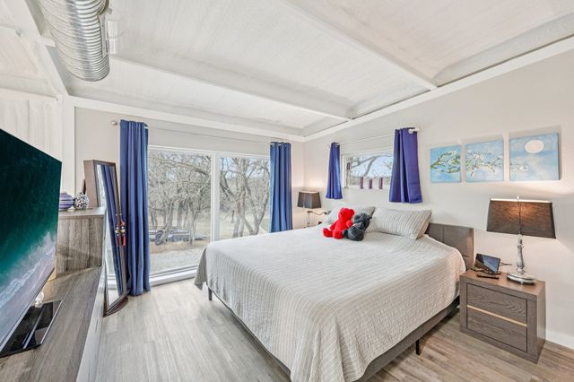 189 County Road 4767, Boyd, TX 76023