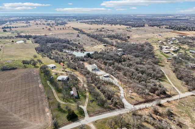 189 County Road 4767, Boyd, TX 76023