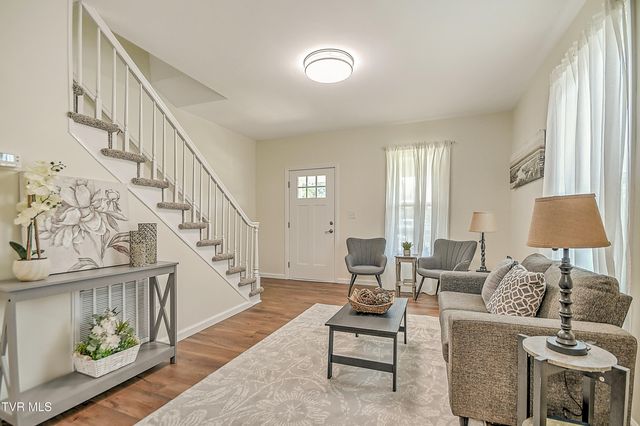 1010 Gibson Mill Road, Kingsport, TN 37660