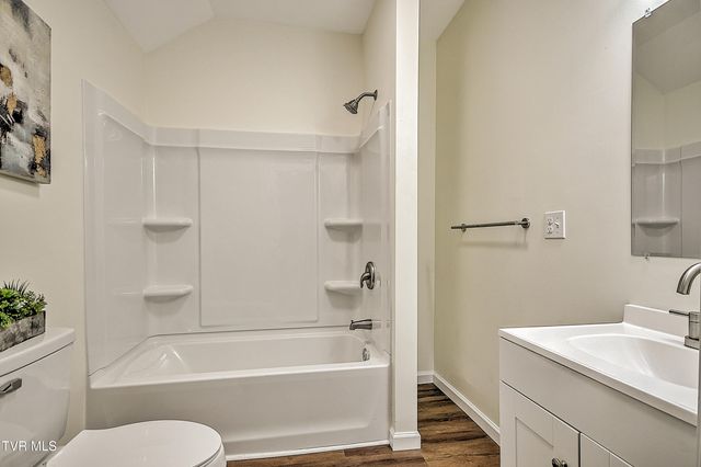 1010 Gibson Mill Road, Kingsport, TN 37660